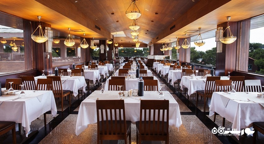 نمای رستوران بین المللی تورکوآز