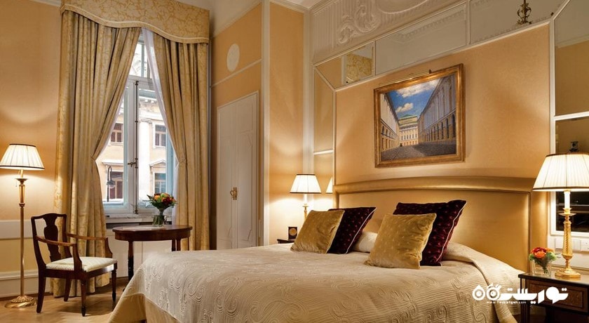 نمای تخت بزرگ سوئیت هیستوریک