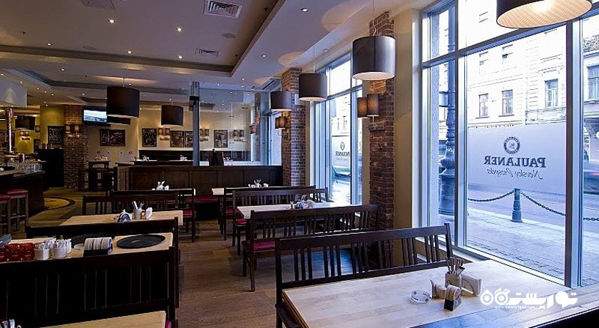 نمای رستوران بین المللی پالانیر اند بروئری