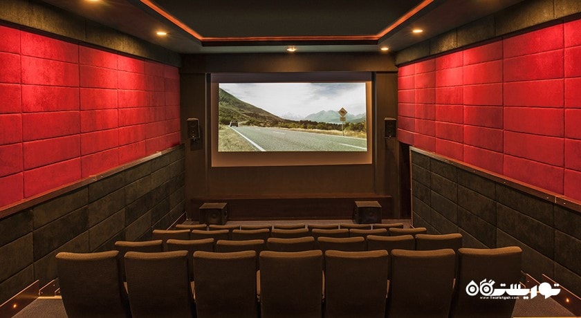 سالن سینما هتل وویج بلک گلف اند اسپا