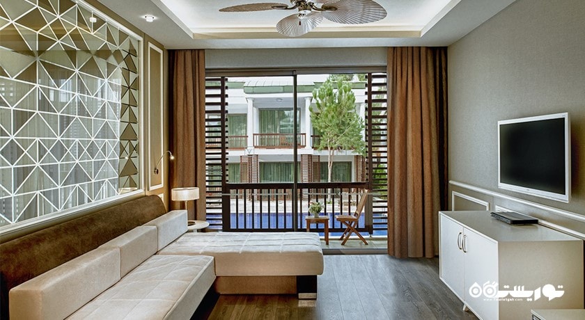 محوطه نشیمن ویلا لاگون