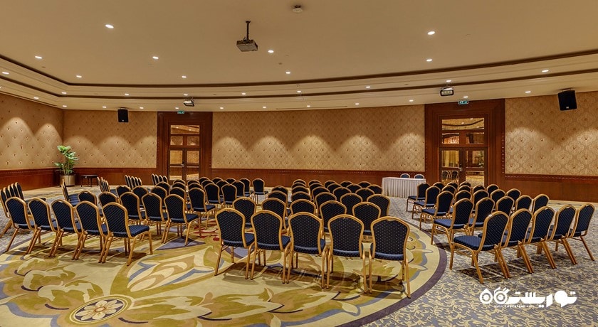 سالن برگزاری همایش و جلسات