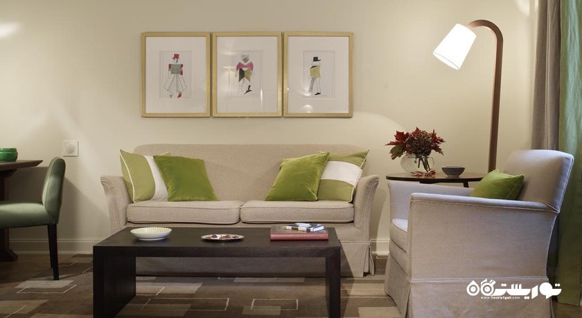 محوطه نشیمن سوئیت امبسدور