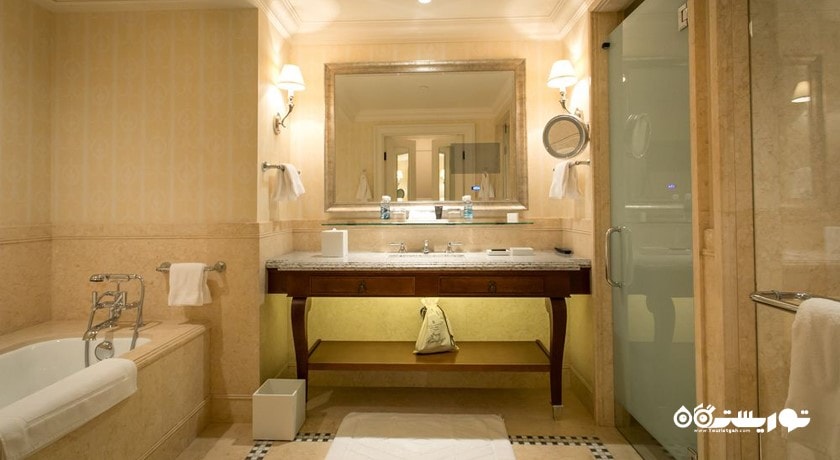 حمام و سرویس بهداشتی اتاق ها