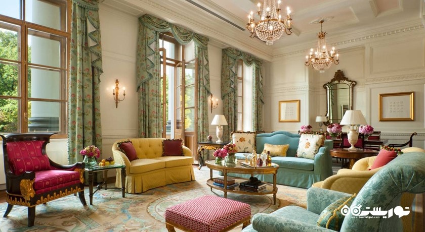 محوطه نشیمن سوئیت پرزیدنشال