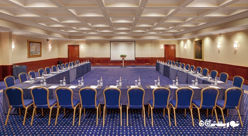 سالن برگزاری جلسات در هتل