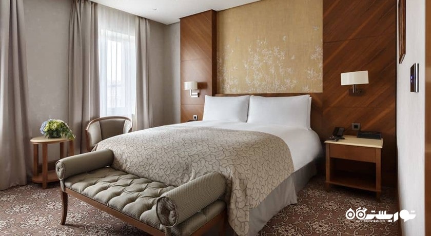 نمای تخت بزرگ اتاق سوپریور