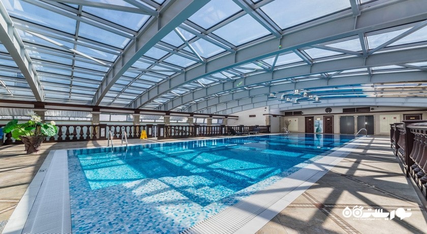 استخر سرپوشیده هتل تالئون ایمپریال