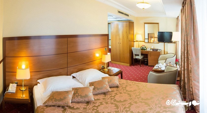 نمای تخت بزرگ اتاق استاندارد