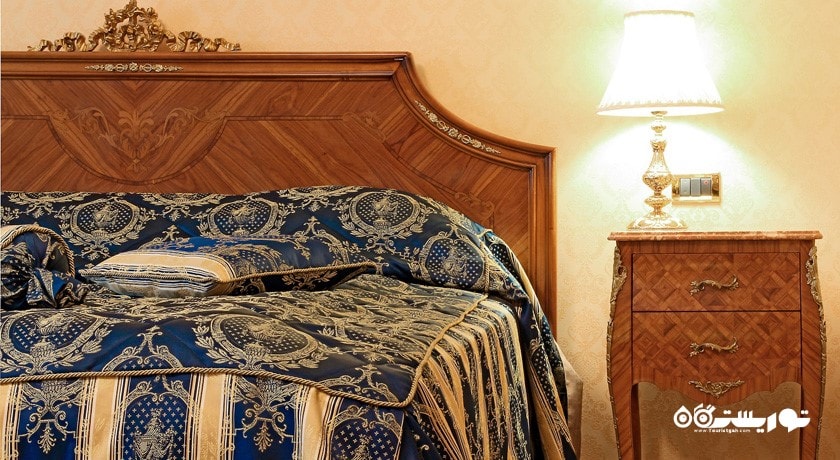 نمای تخت بزرگ سوئیت اگزکیوتیو