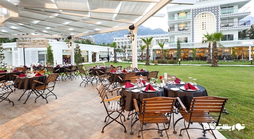 رستوران رابی هتل کارمیر ریزورت اند اسپا