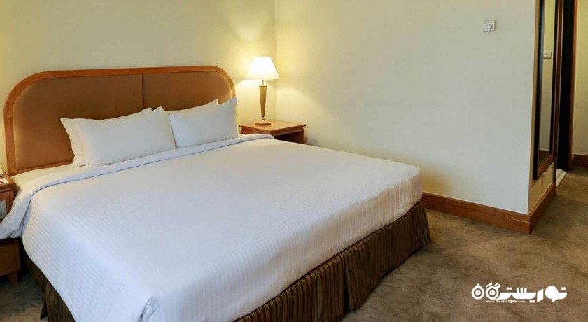 نمای تخت بزرگ سوئیت جونیور