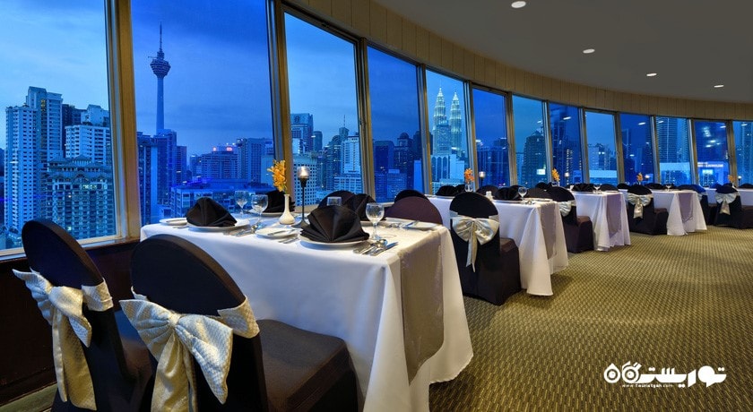 نمایی از رستوران گردان بینتاگ