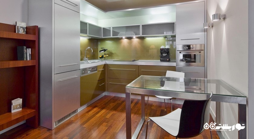 آشپزخانه سوئیت اگزکیوتیو دوخوابه