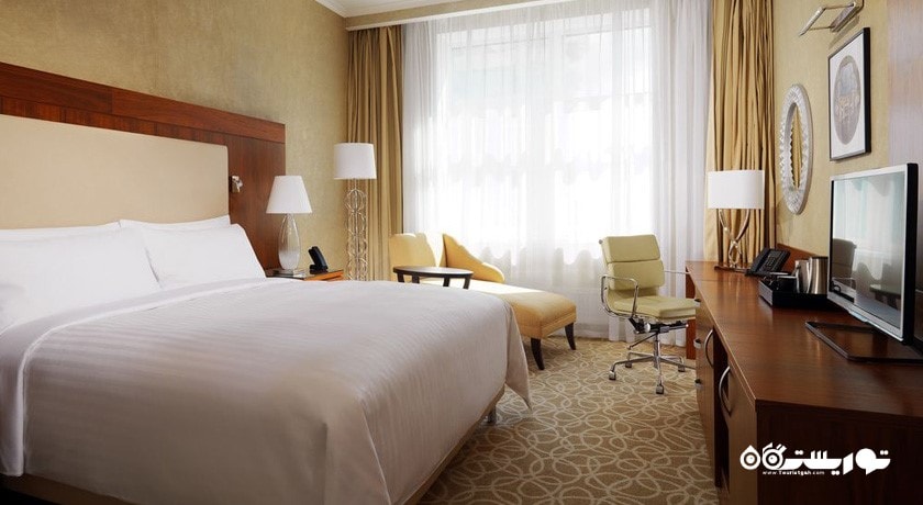 نمای تخت بزرگ اتاق دلوکس