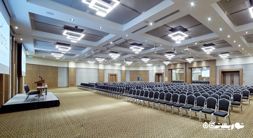 سالن برگزاری همایش و جلسات