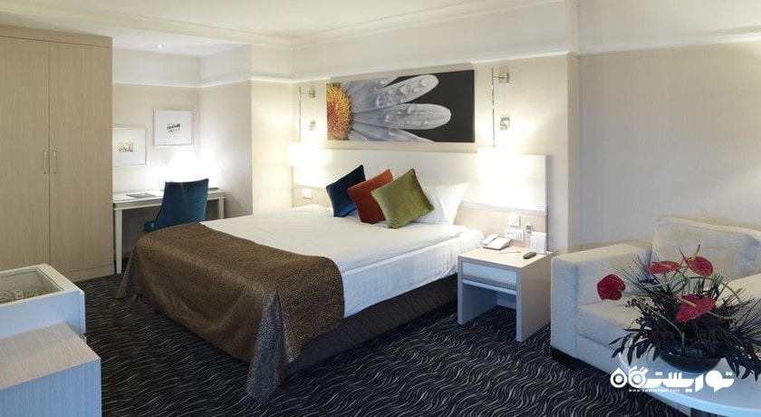 نمای تخت بزرگ اتاق کرنر