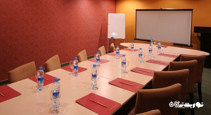 اتاق برگزاری جلسات در هتل