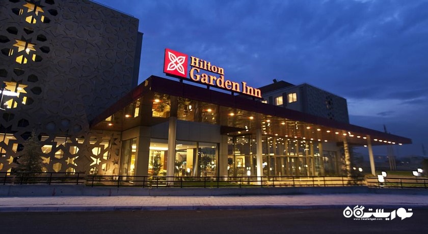 درب ورودی هتل هیلتون گاردن این قونیه