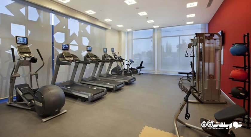 سالن ورزشی هتل هیلتون گاردن