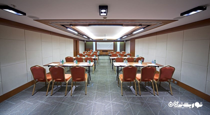 اتاق جلسه هتل لا مارتین