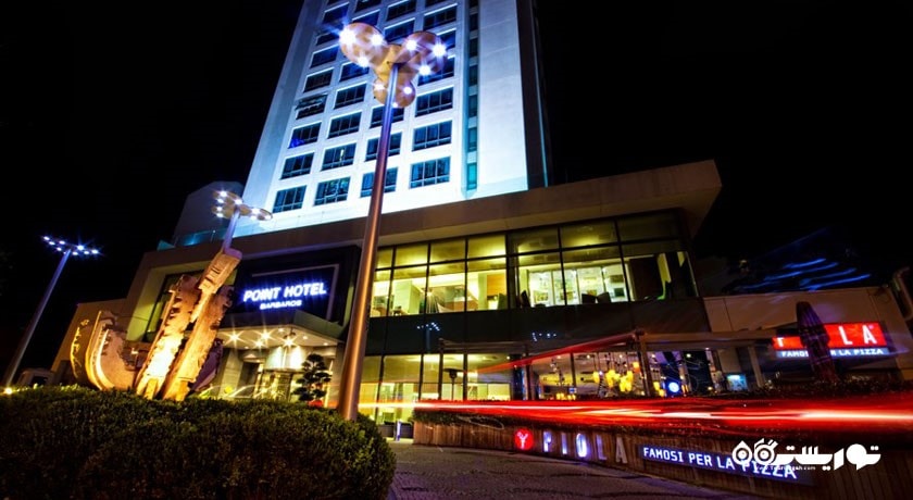 نمای ساختمان هتل پوینت بارباروس