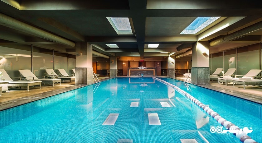 استخر سرپوشیده مرکز سلامتی و اسپا