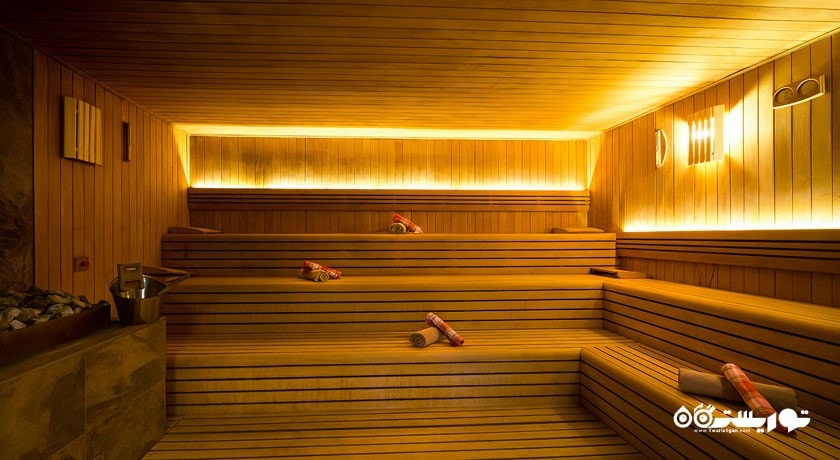 سونا خشک مرکز سلامتی و اسپا