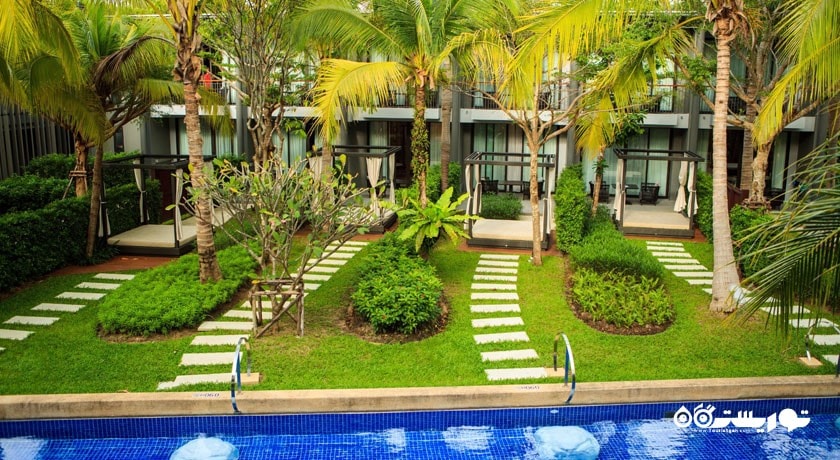 نمای اتاق های کابانا با دسترسی به استخر