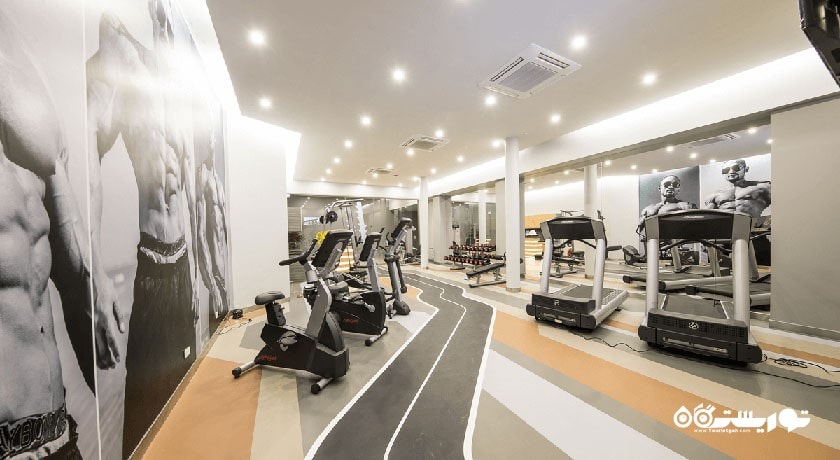 سالن ورزشی هتل کرست ریزورت اند پول ویلاز