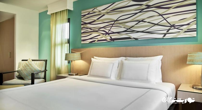 تخت بزرگ سوئیت سه خوابه دلوکس