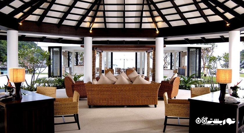 محوطه نشیمن لابی هتل