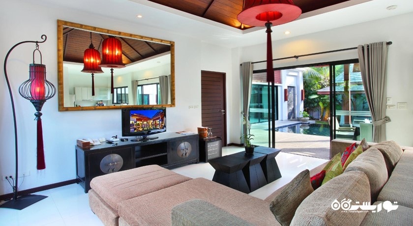 محوطه نشیمن ویلا فمیلی