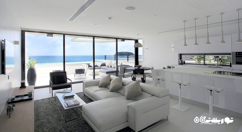 محوطه نشیمن ویلا اسکای