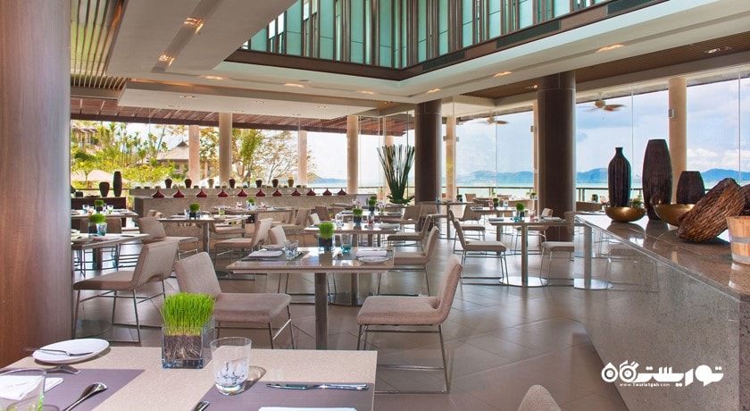 نمایی از رستوران سیزنال تیستس