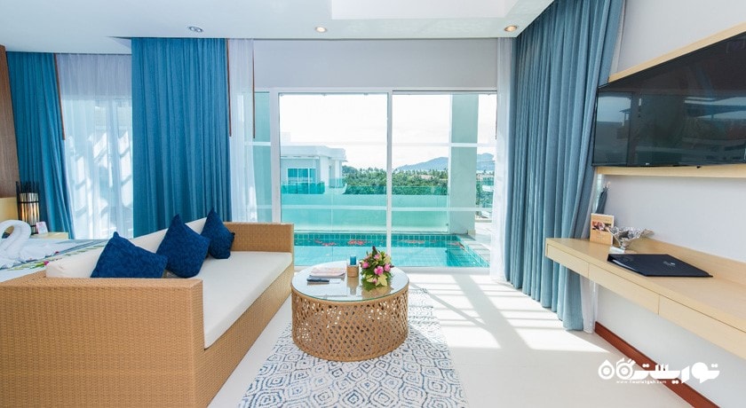 محوطه نشیمن سوئیت هانی مون