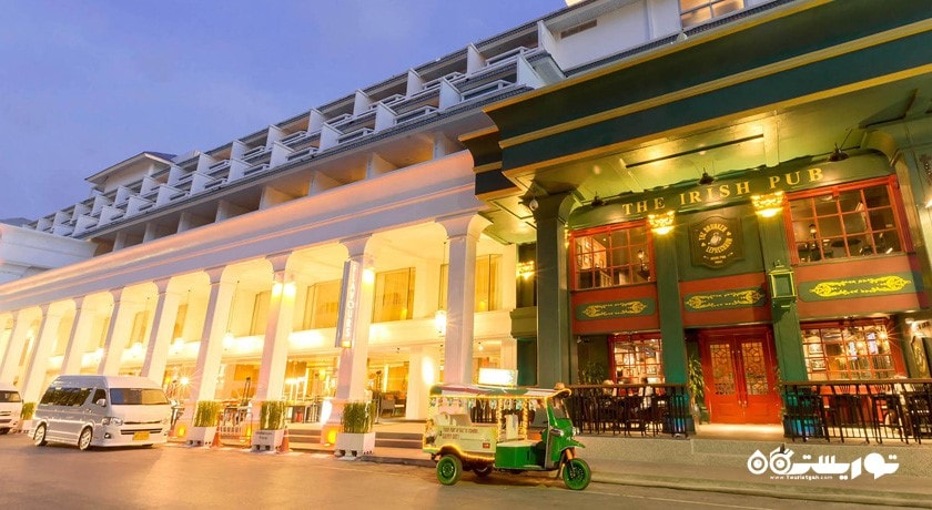 نمای بار ایرلندی درانکن لیپر چائون