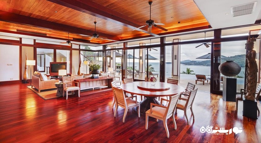 محوطه نشیمن ویلا سه خوابه