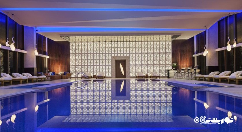 استخر سرپوشیده هتل جی دبلیو ماریوت آبشرون