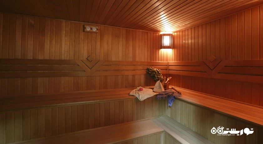 سونا خشک مرکز سلامتی و اسپا