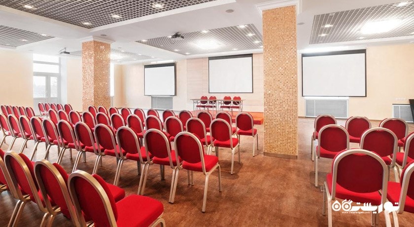   هتل اوختینسکایا شهر سن پترزبورگ