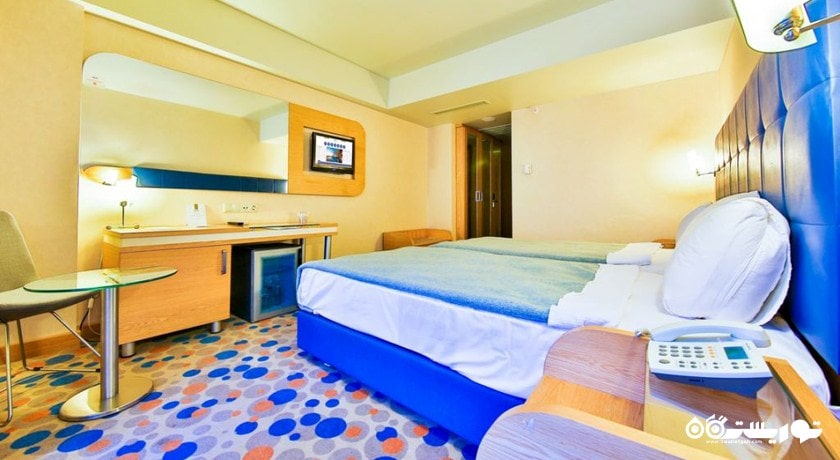 نمای کلی اتاق اکونومی	