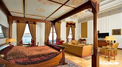 تخت بزرگ سوئیت سلطان هتل چراغان پالاس کمپینسکی 