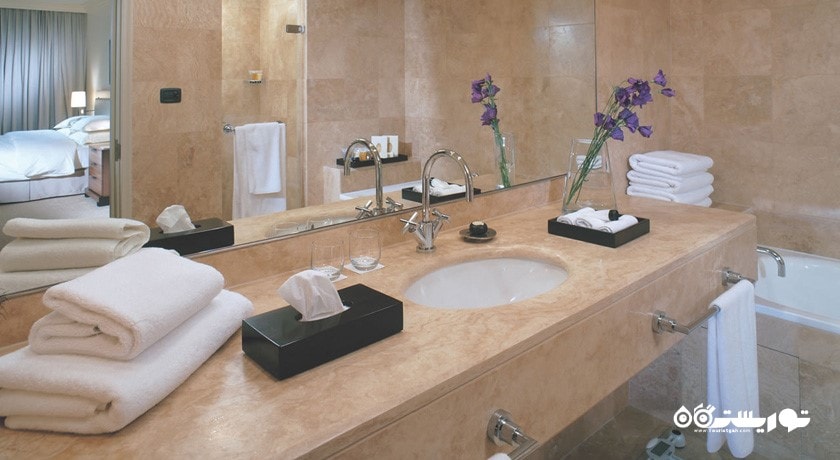 حمام و سرویس بهداشتی اتاق ها