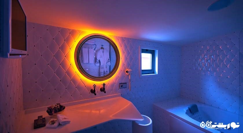 حمام با وان سوئیت سلطان