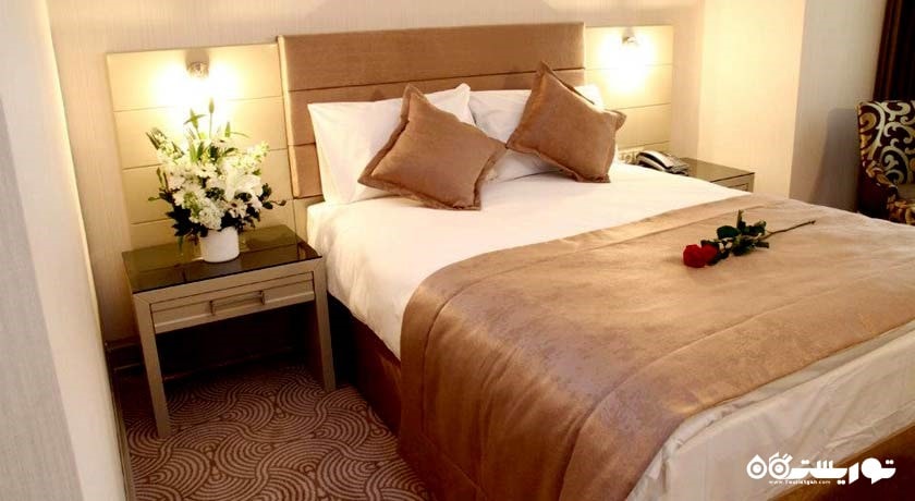 تخت بزرگ اتاق سینگل