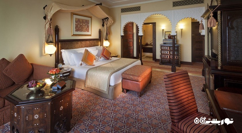 نمای کلی اتاق اگزکیوتیو