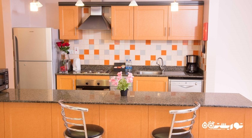 آشپزخانه آپارتمان دوخوابه