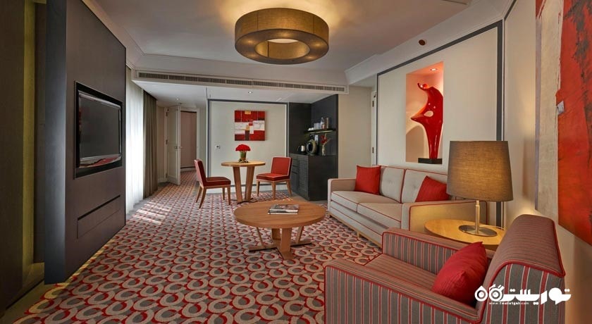 محوطه نشیمن سوئیت اگزکیوتیو