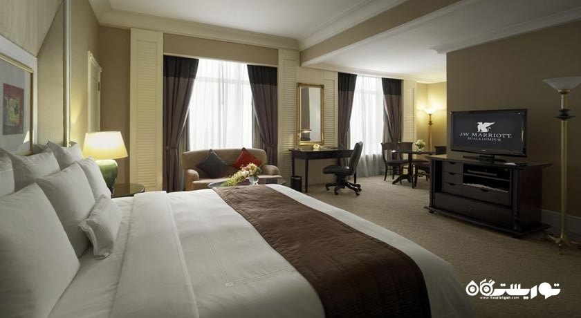 نمای تخت بزرگ سوئیت استودیو